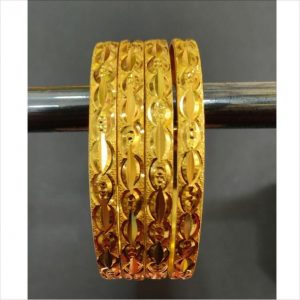 Shobhana Golden Metal Bangles 4 Pcs Set - Size: 2/6