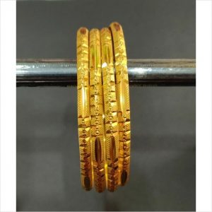 Shobhana Golden Metal Bangles 4 Pcs Set - Size: 2/4